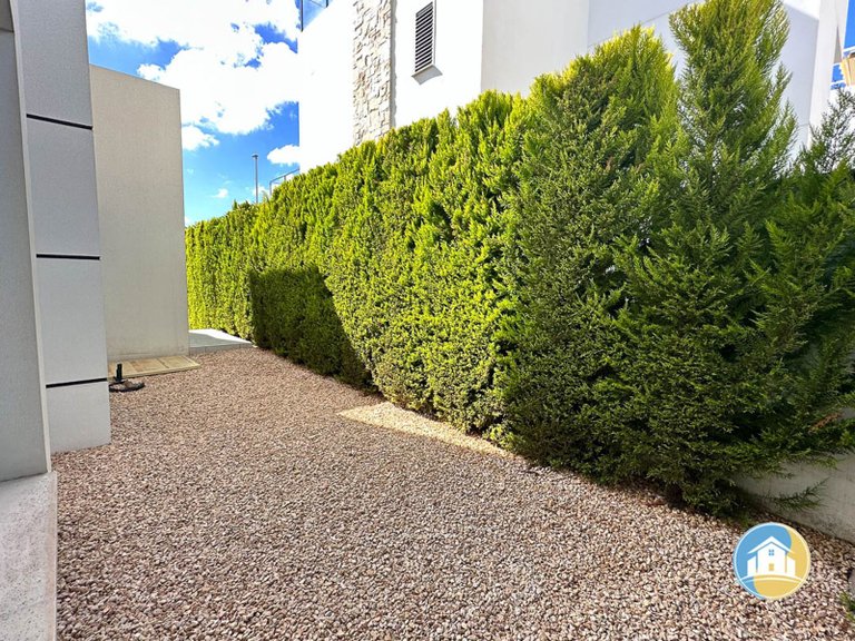 Villa for Sale in Los Alcazares 28