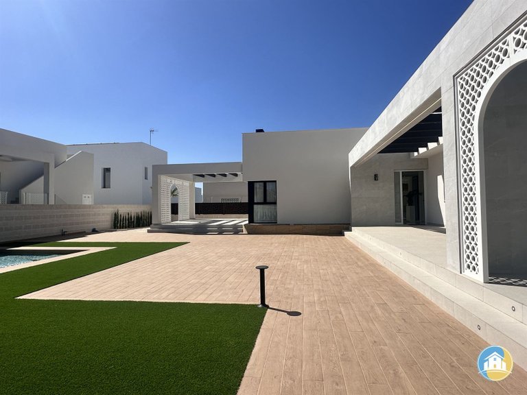 Villa for Sale in Ciudad Quesada 3