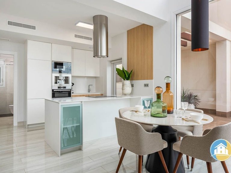 Villa for Sale in Los Montesinos 14