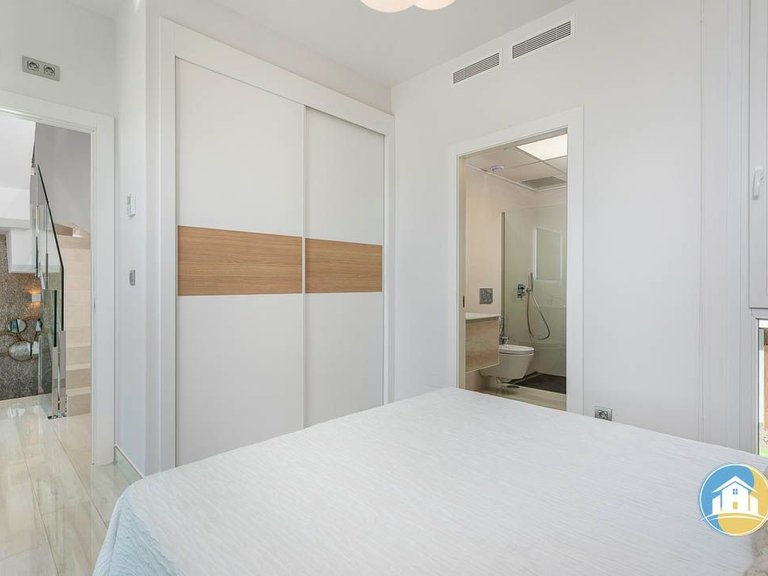 Villa for Sale in Los Montesinos 23