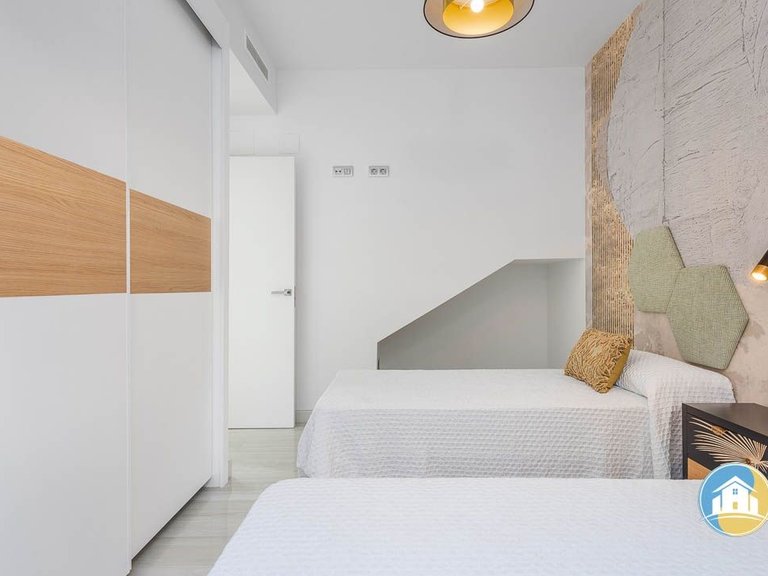 Villa for Sale in Los Montesinos 30