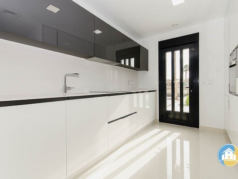 Villa for Sale in Dehesa De Campoamor 12