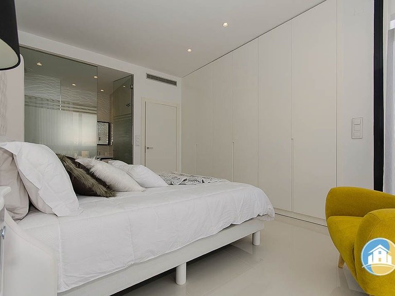 Villa for Sale in Dehesa De Campoamor 40