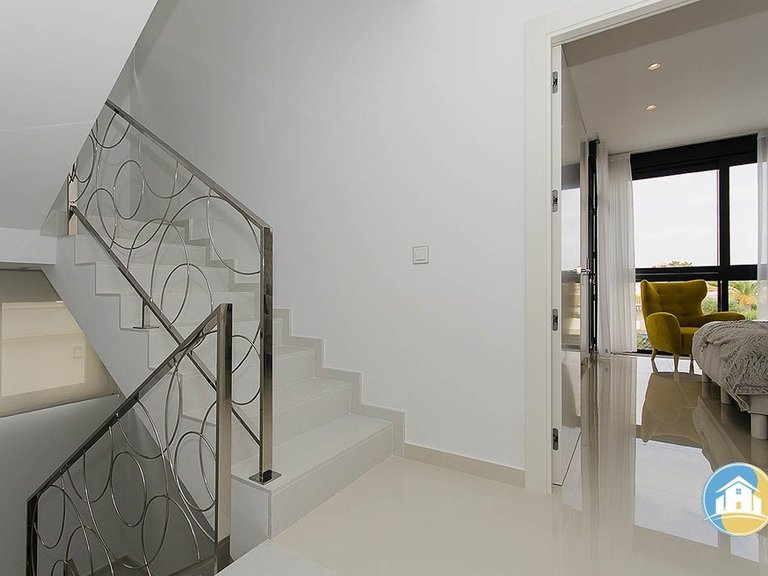 Villa for Sale in Dehesa De Campoamor 47