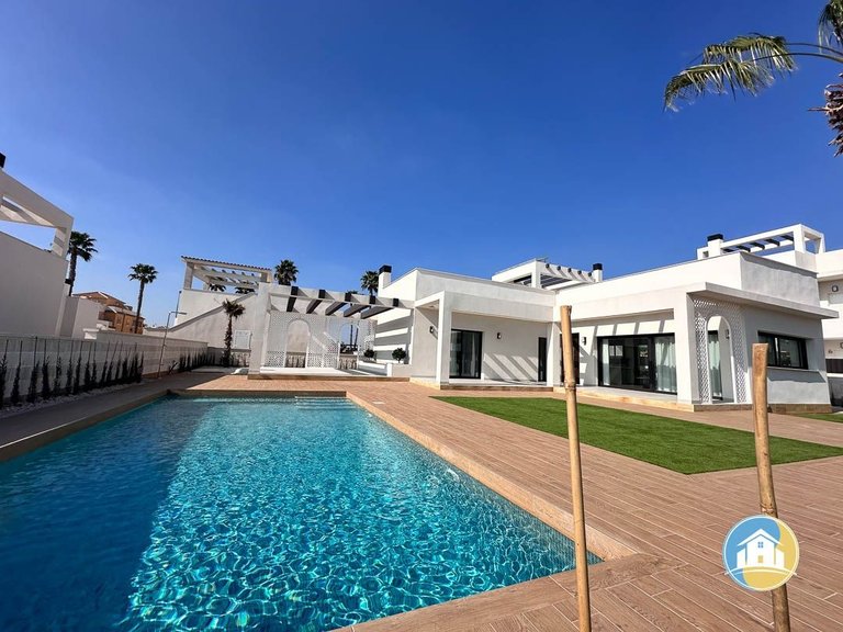 Villa for Sale in Ciudad Quesada 5