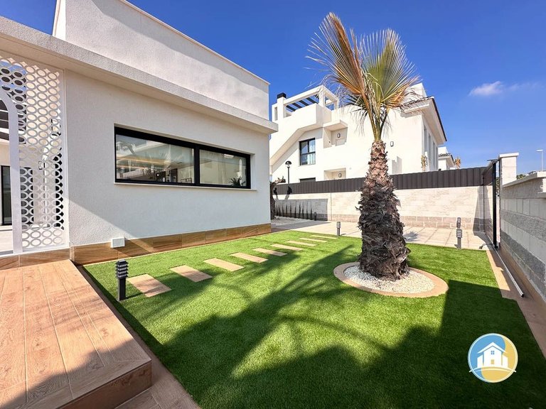 Villa for Sale in Ciudad Quesada 26