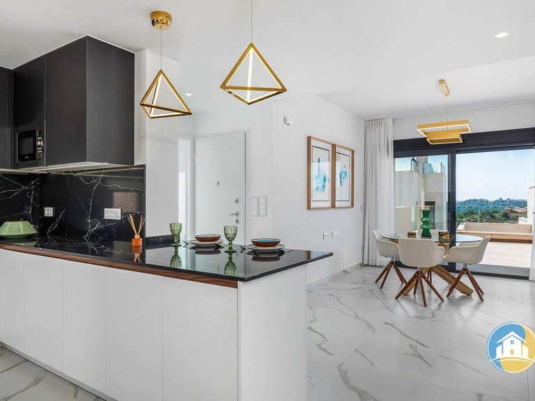 Villa for Sale in San Miguel De Salinas 9