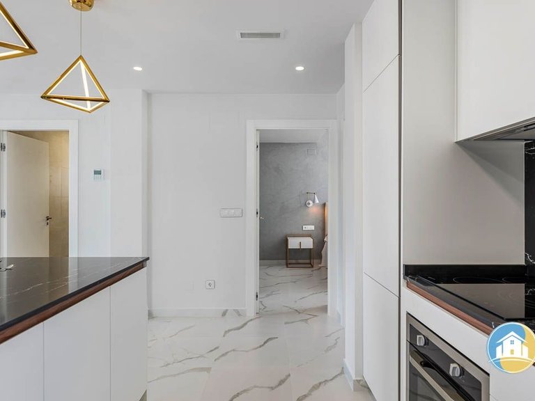 Villa for Sale in San Miguel De Salinas 10