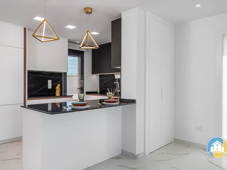 Villa for Sale in San Miguel De Salinas 11