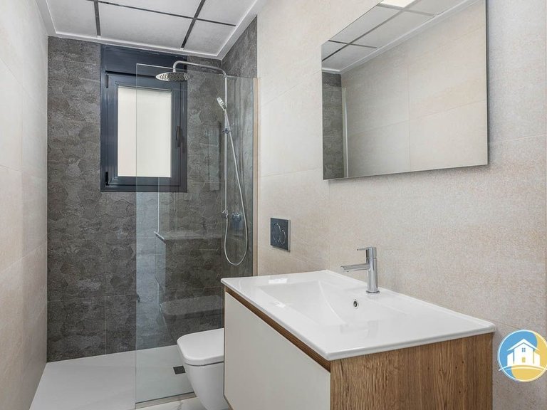 Villa for Sale in San Miguel De Salinas 14