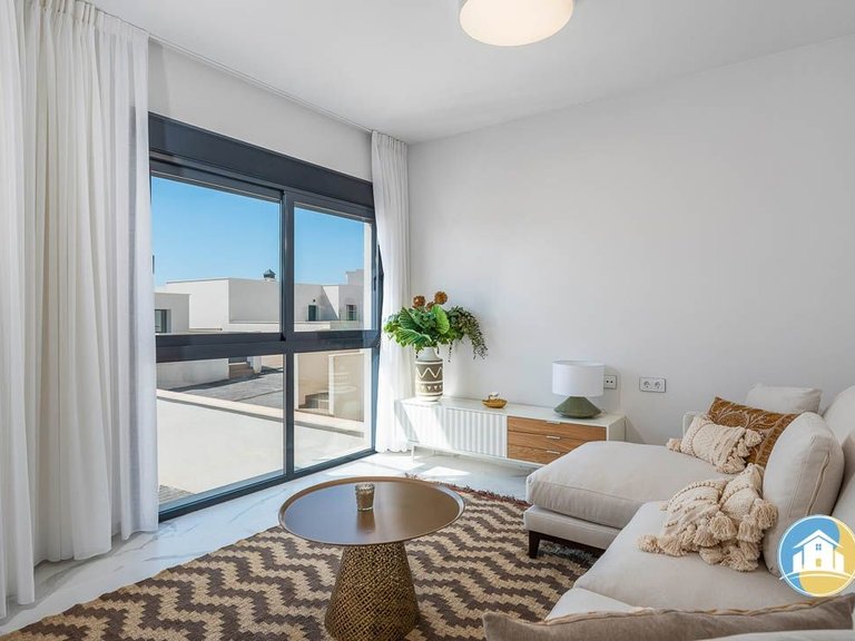 Villa for Sale in San Miguel De Salinas 19