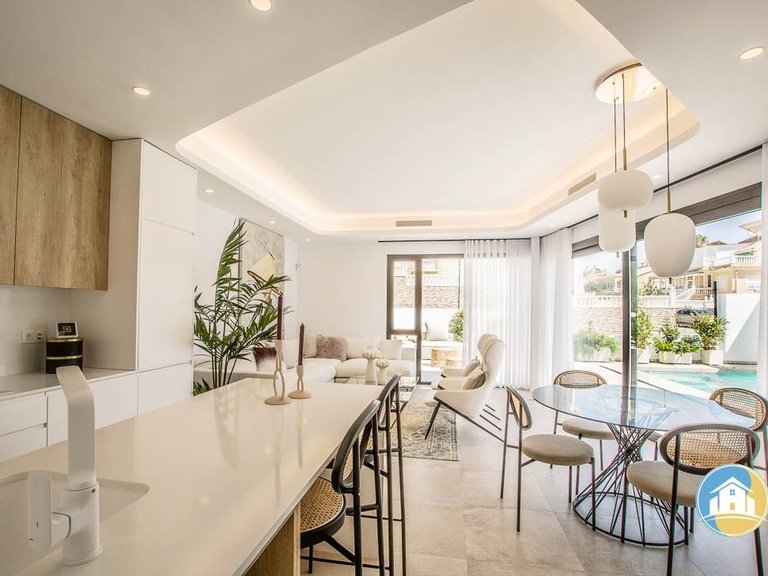 Villa for Sale in Orihuela-costa 5