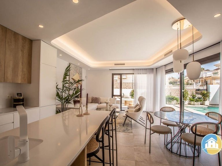 Villa for Sale in Orihuela-costa 6