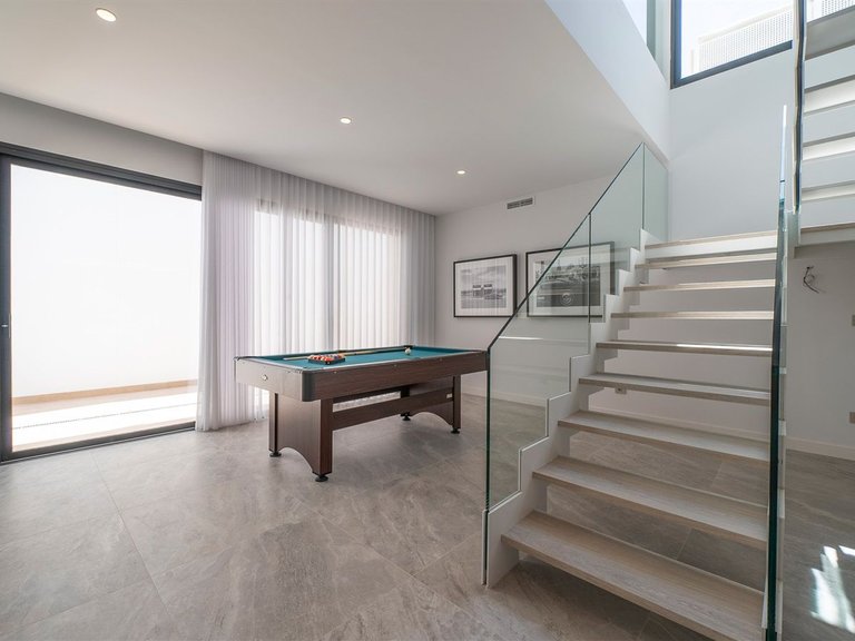 Villa for Sale in Finestrat 13