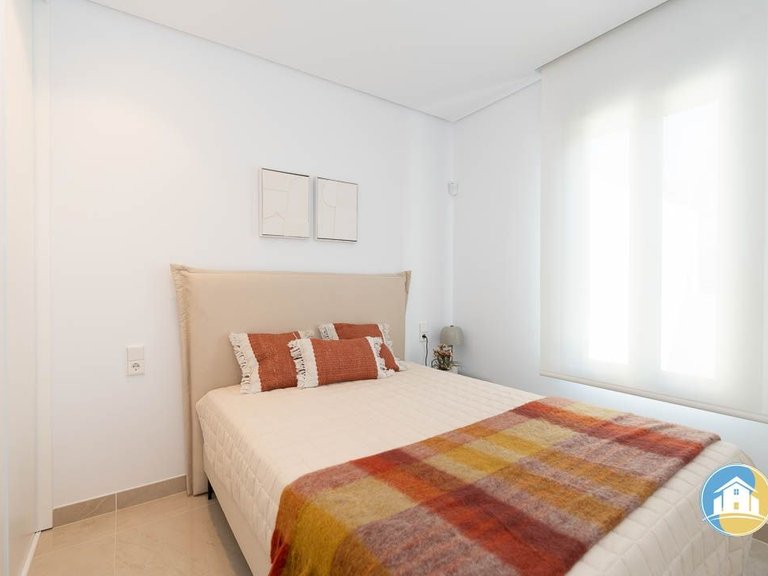 Town House for Sale in Santa Pola 15