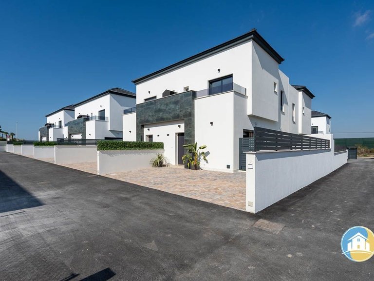 Town House for Sale in Santa Pola 33