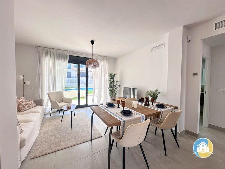 Penthouse for Sale in Villamartin 7
