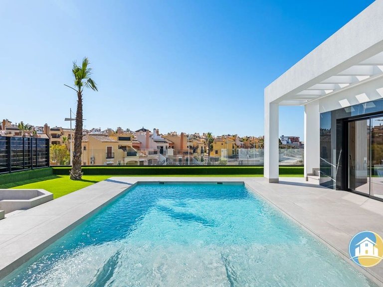 Villa for Sale in Algorfa 6