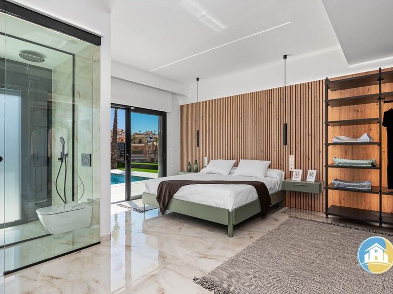 Villa for Sale in Algorfa 44