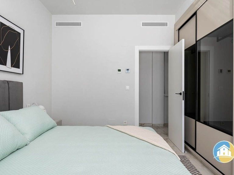 Villa for Sale in Algorfa 47