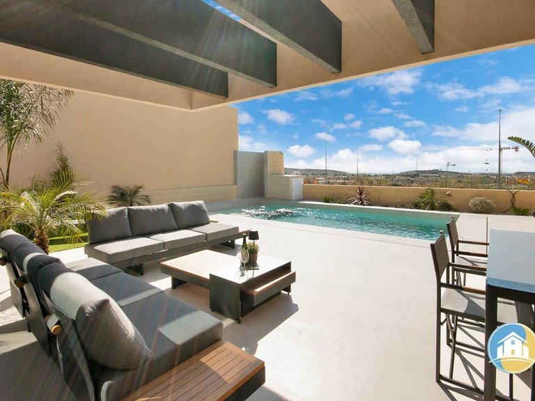 Villa for Sale in Baños Y Mendigo 5