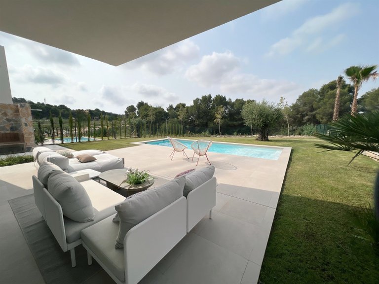 Villa for Sale in Dehesa De Campoamor 9
