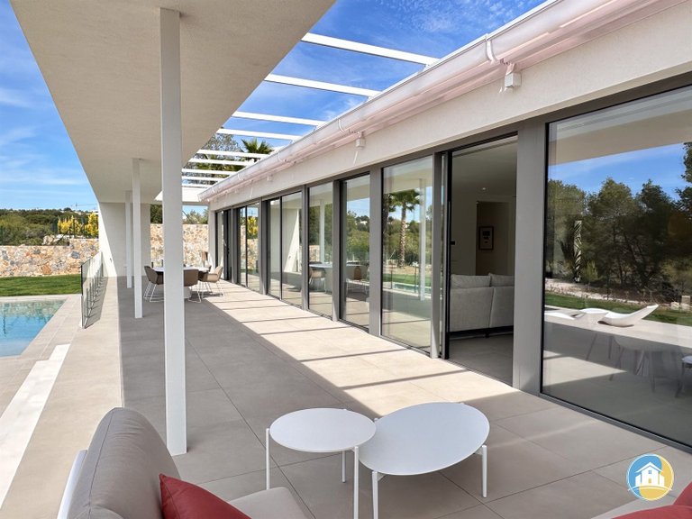 Villa for Sale in Orihuela-costa 10