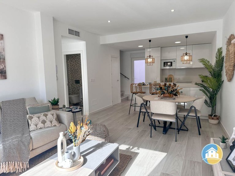 Town House for Sale in Avileses 7