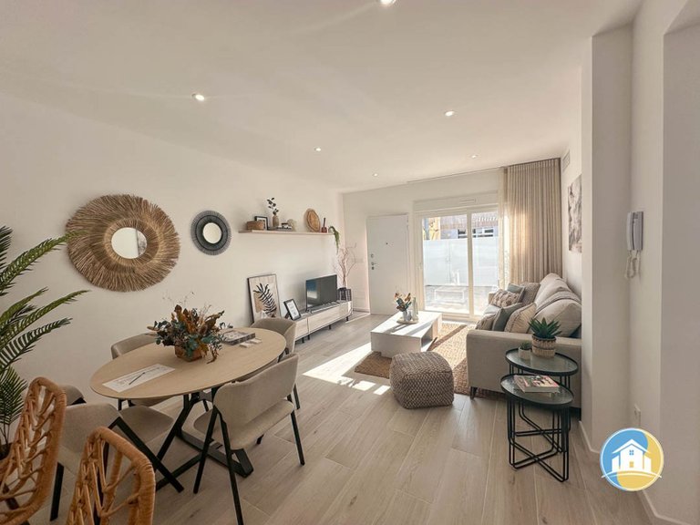 Town House for Sale in Avileses 13