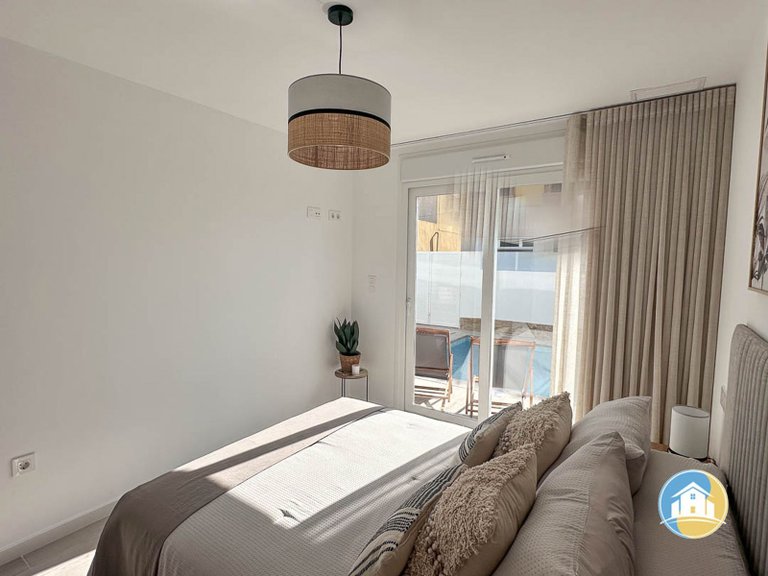 Town House for Sale in Avileses 15