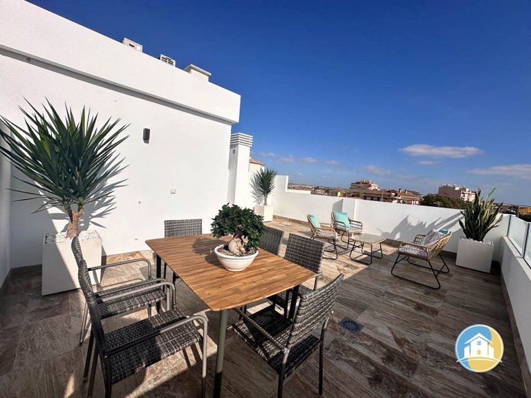 Town House for Sale in Avileses 36