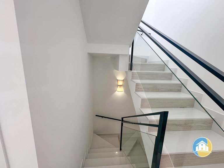Town House for Sale in Avileses 40