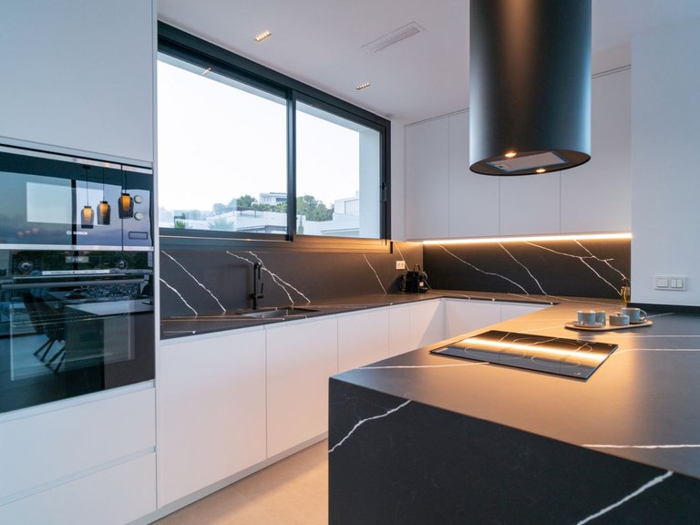 Villa for Sale in Dehesa De Campoamor 11