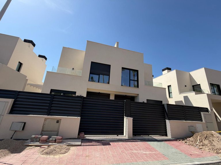 Villa for Sale in Los Alcazares 2