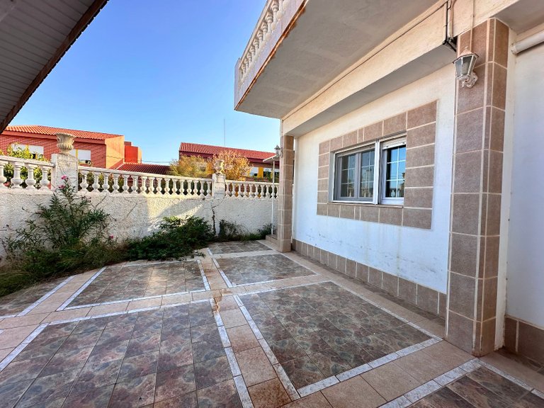 Villa for Sale in La Manga Del Mar Menor 6