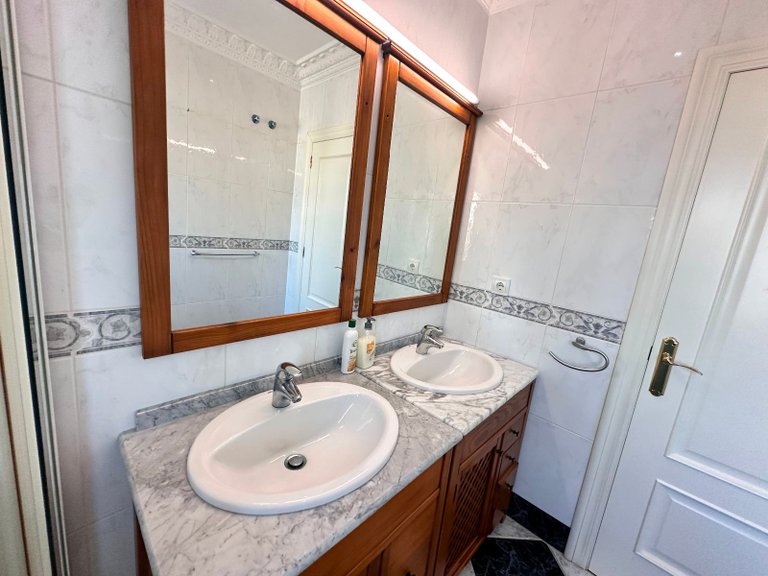 Villa for Sale in La Manga Del Mar Menor 39