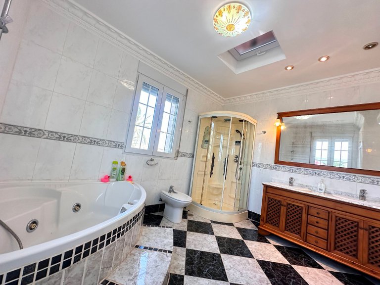 Villa for Sale in La Manga Del Mar Menor 46