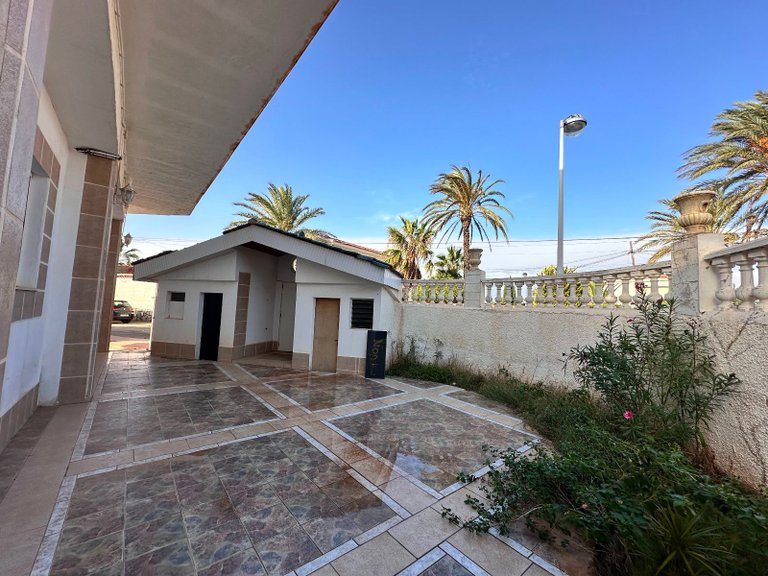 Villa for Sale in La Manga Del Mar Menor 4