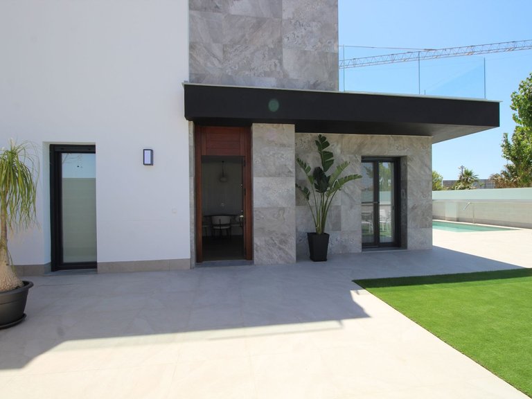 Villa for Sale in Pilar De La Horadada 32