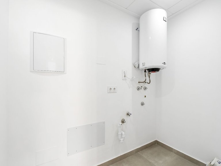 Villa for Sale in Daya Nueva 18