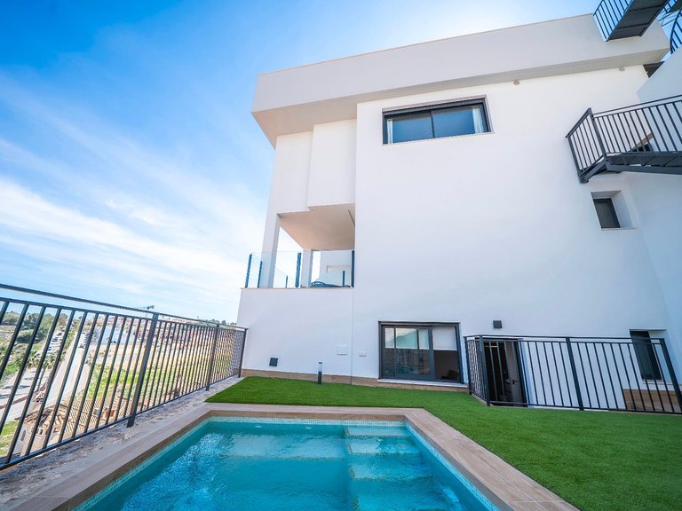 Town House for Sale in Algorfa 1