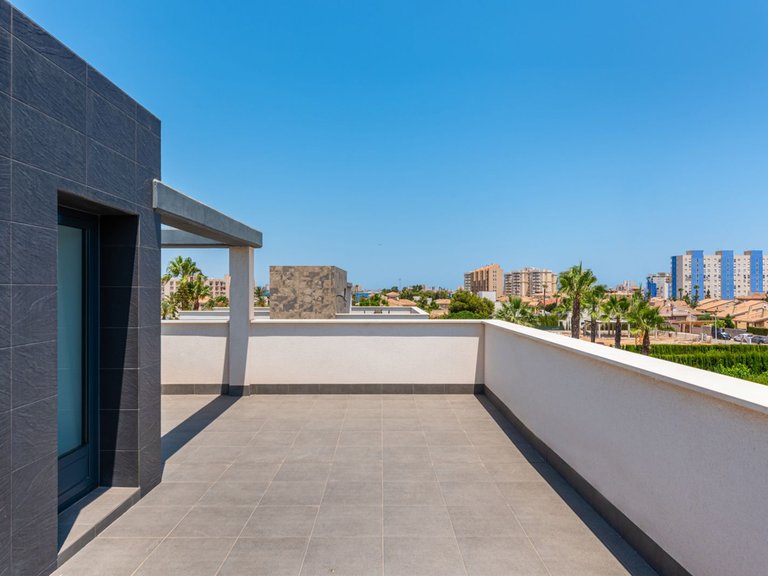 Penthouse for Sale in Playa Honda 39