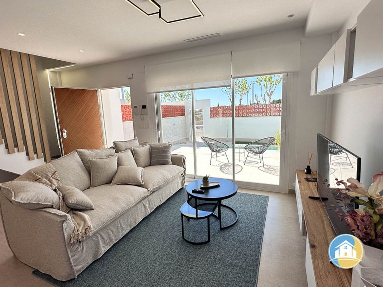 Villa for Sale in Pilar De La Horadada 5