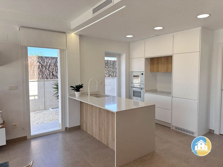 Villa for Sale in Pilar De La Horadada 16