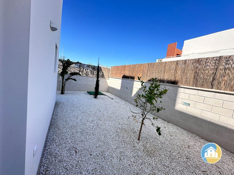 Villa for Sale in Pilar De La Horadada 22