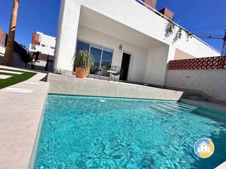 Villa for Sale in Pilar De La Horadada 37