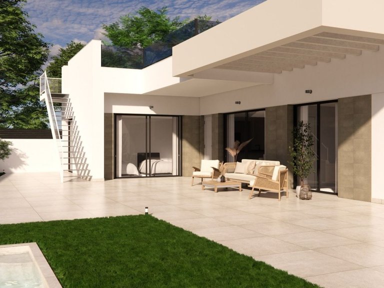 Villa for Sale in Los Montesinos 2