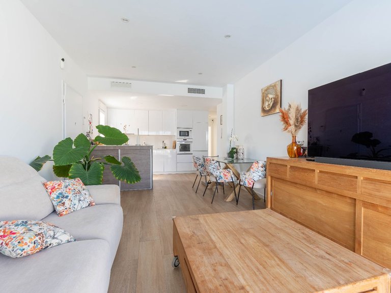 Villa for Sale in Avileses 3