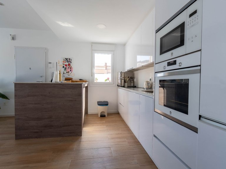 Villa for Sale in Avileses 11