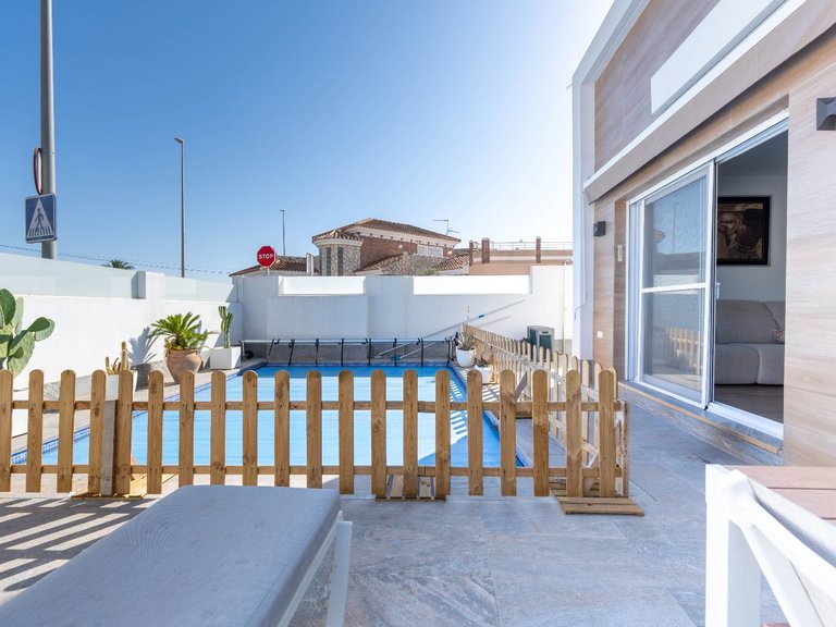 Villa for Sale in Avileses 34